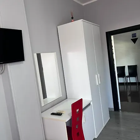 B&B Hotel Vendégház *